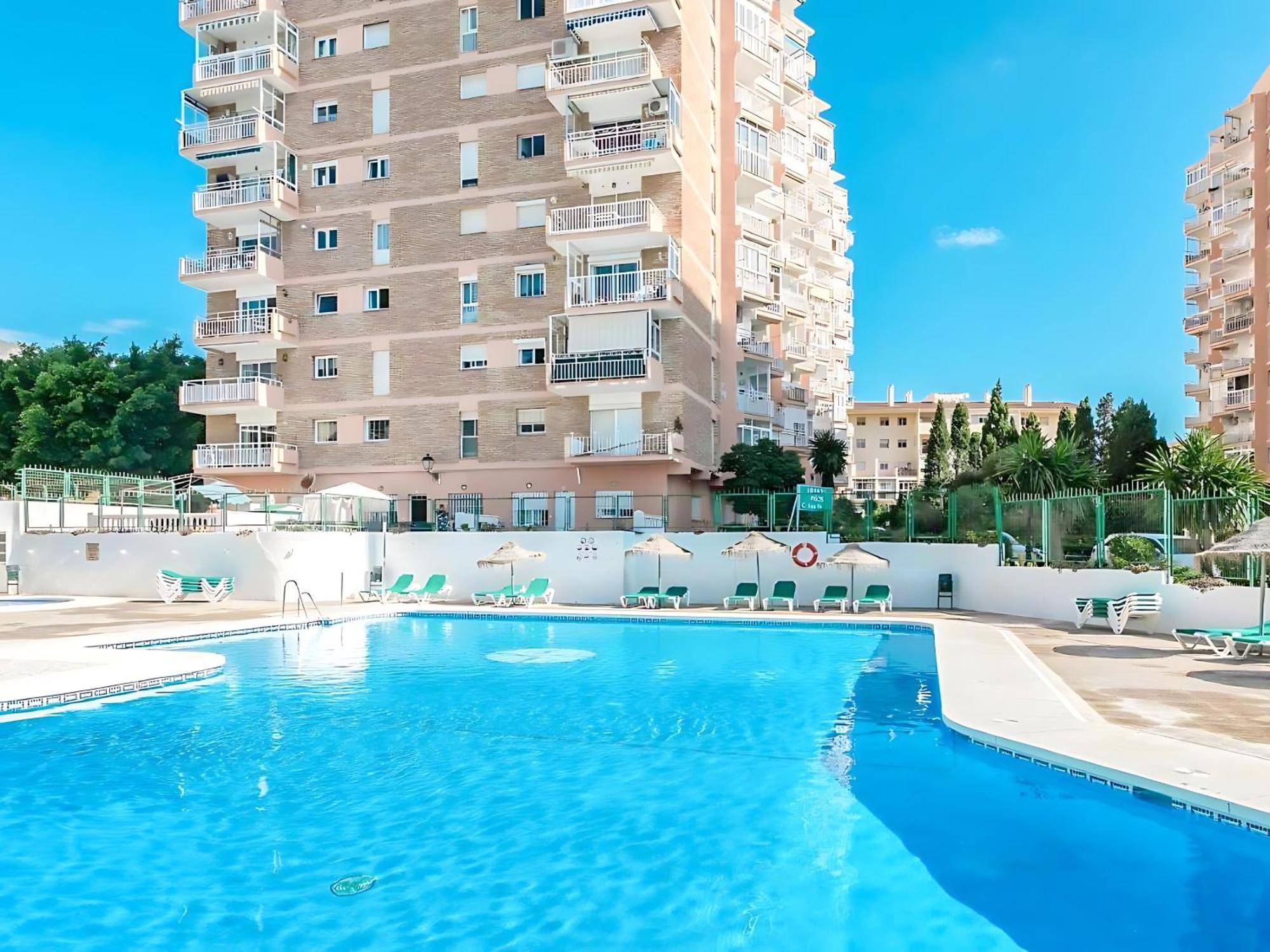 Bright & Cozy Apartment Acuario Beach&Pool Benalmadena Bagian luar foto
