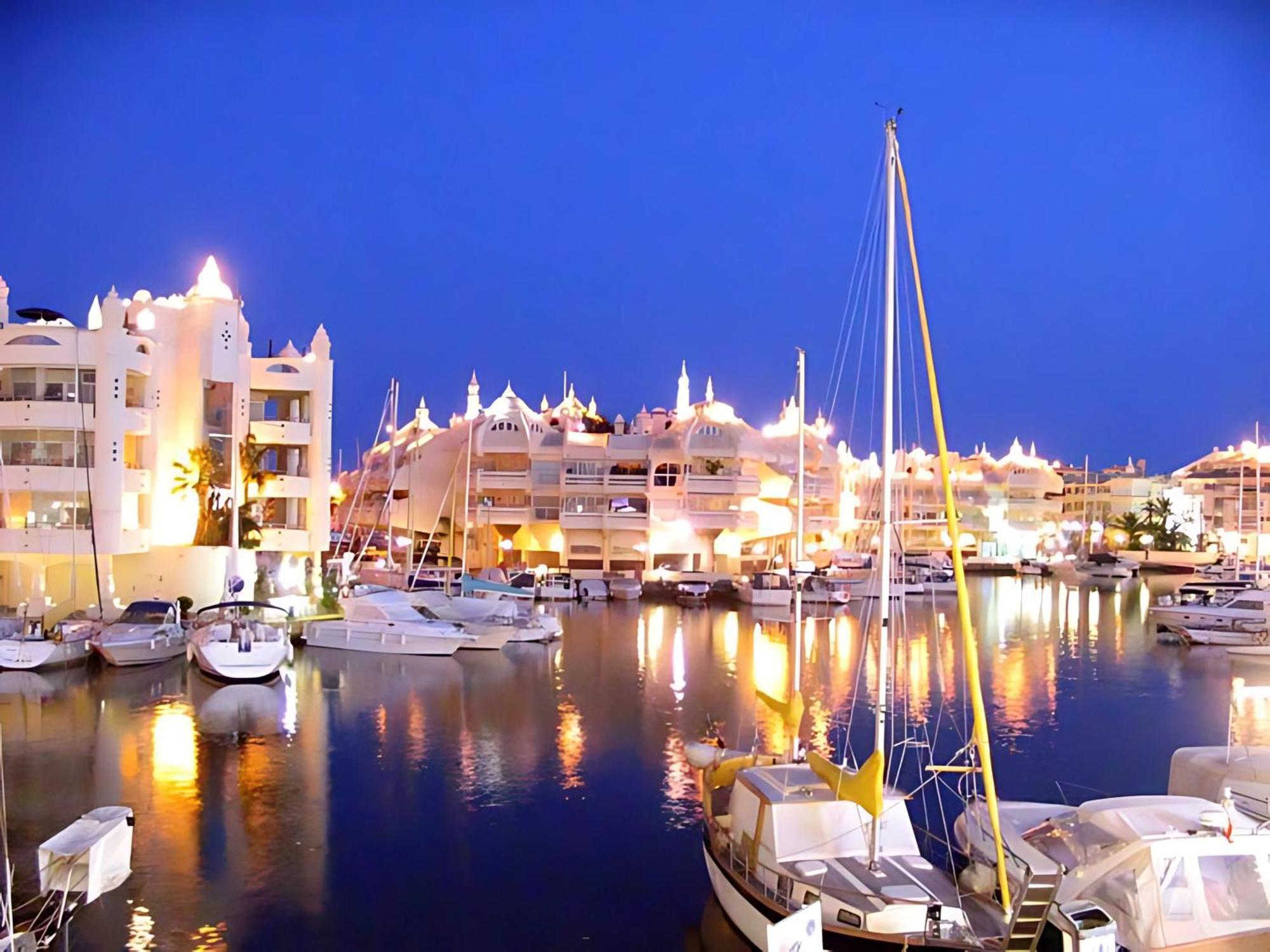 Bright & Cozy Apartment Acuario Beach&Pool Benalmadena Bagian luar foto